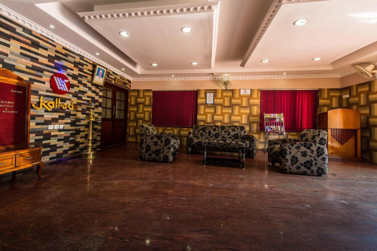 Kallada Hotels And Resorts Thrissur Exterior foto